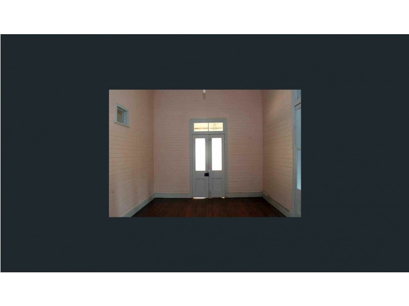 4 Tozer Street, West Kempsey NSW 2440