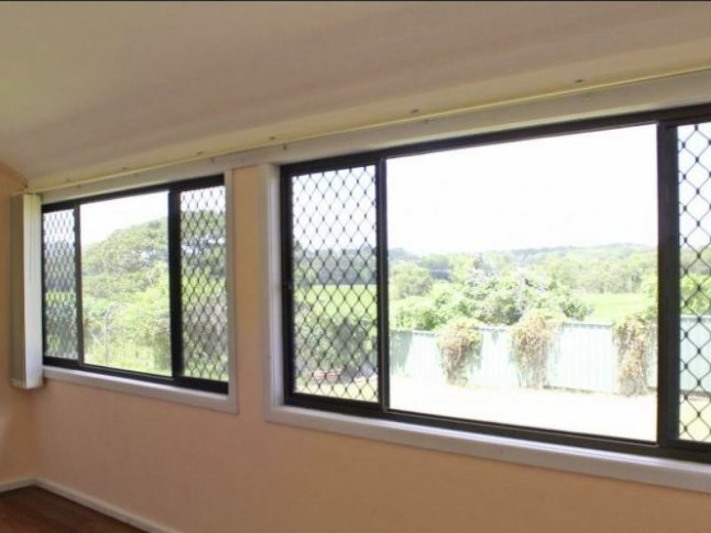 4 Tozer Street, West Kempsey NSW 2440