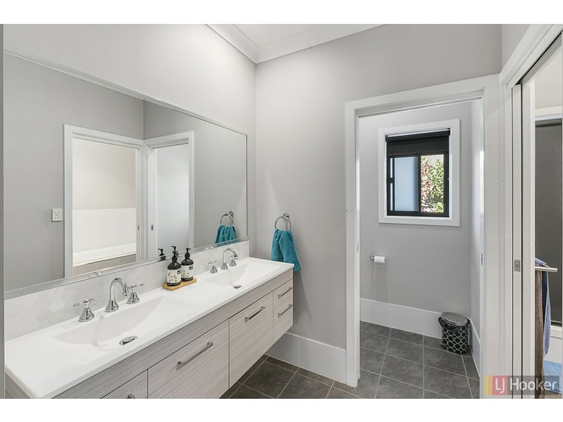 41 Francis Conn Place, Frederickton NSW 2440