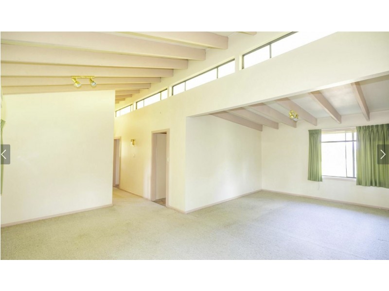 8 Ernest Larkin Street, East Kempsey NSW 2440