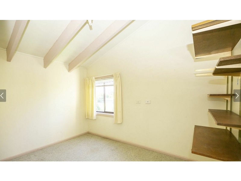 8 Ernest Larkin Street, East Kempsey NSW 2440