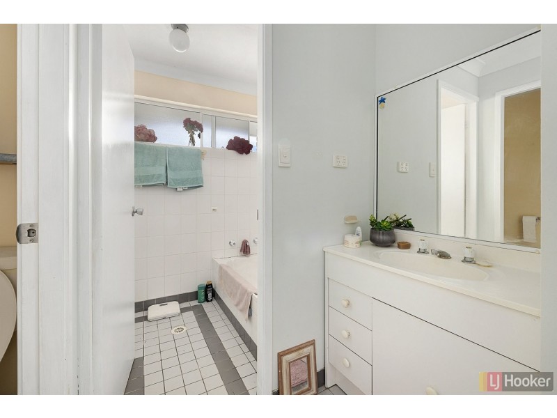 Unit 4/157-159 Macleay Street, Frederickton NSW 2440