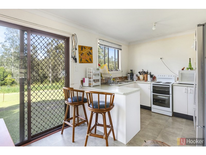8 Lois Lane, South Kempsey NSW 2440