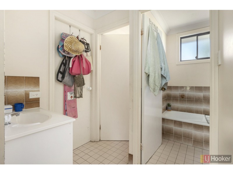 8 Lois Lane, South Kempsey NSW 2440