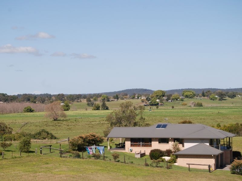 8 Harold Hughes Place, West Kempsey NSW 2440