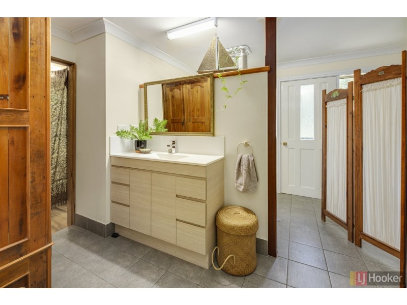 330 Kemps Access, Collombatti NSW 2440