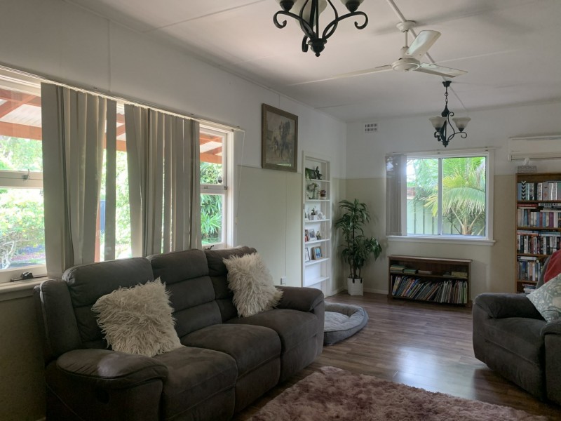 19 Albert Street, South Kempsey NSW 2440