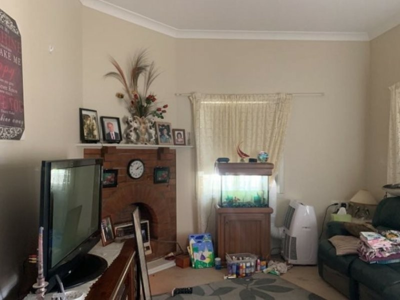 3 Victoria Street, East Kempsey NSW 2440