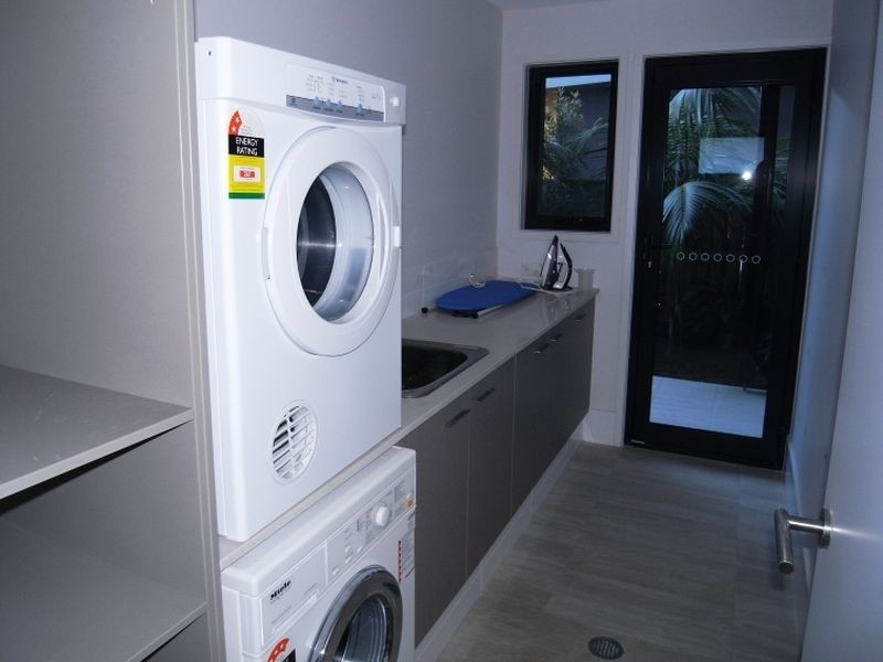 14 Kamala Crescent, Casuarina NSW 2487