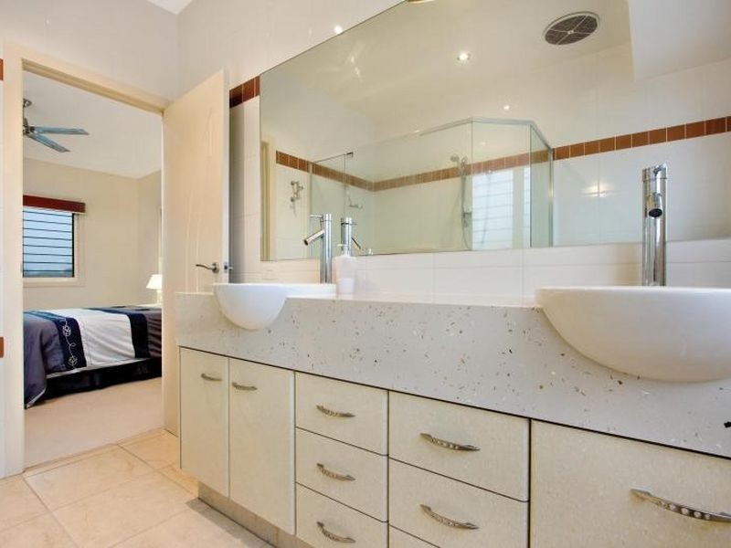 1/588 Casuarina Way, Casuarina NSW 2487