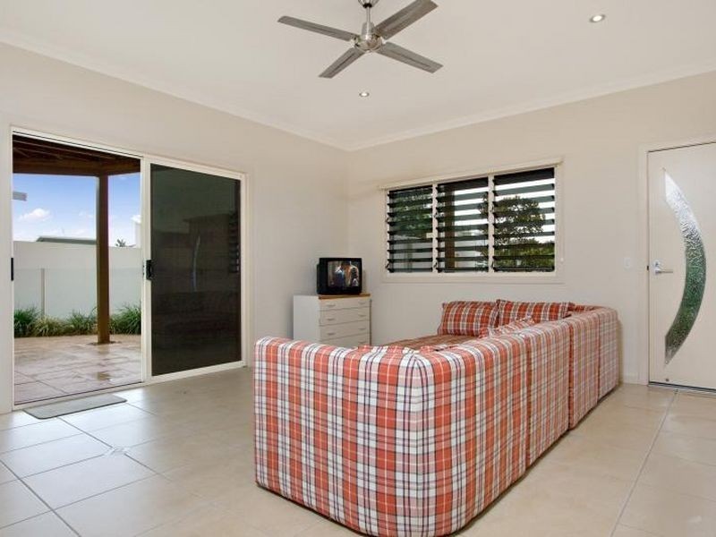 1/588 Casuarina Way, Casuarina NSW 2487