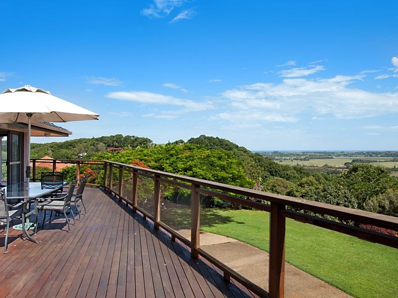 17 The Parapet, Banora Point NSW 2486