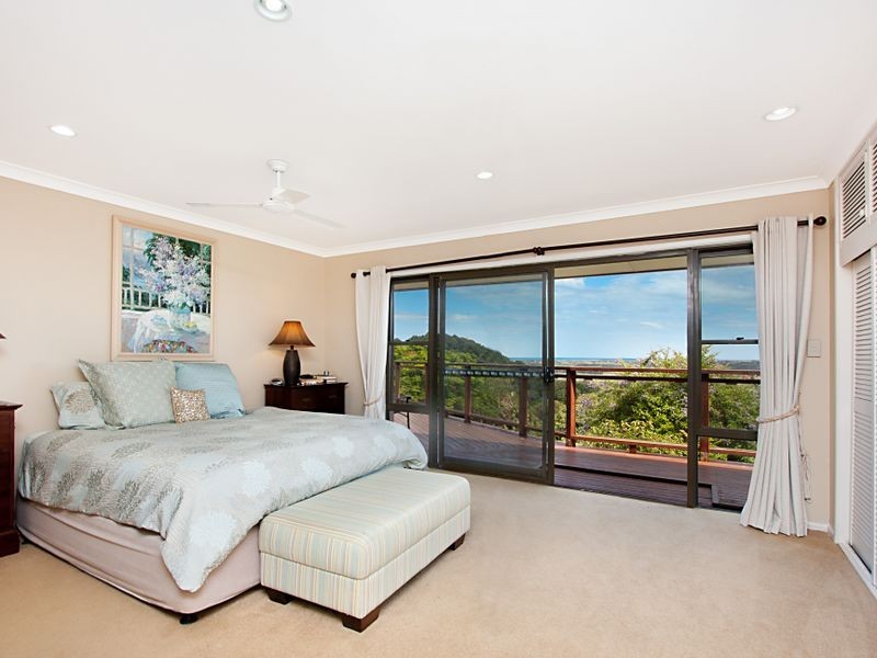 17 The Parapet, Banora Point NSW 2486