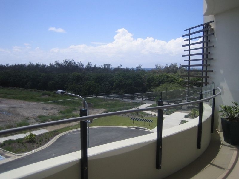 48/31 Casuarina Way, Casuarina NSW 2487