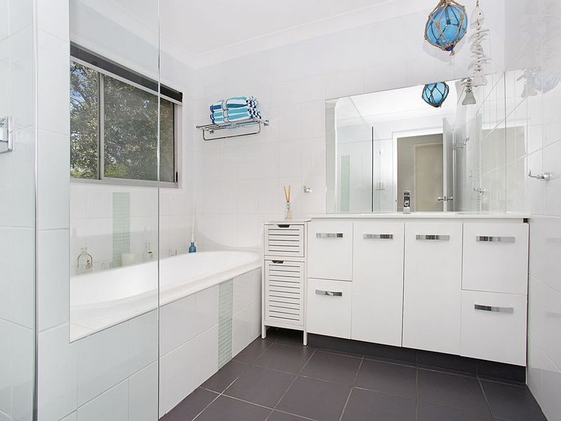 4 Rutile Street, Chinderah NSW 2487