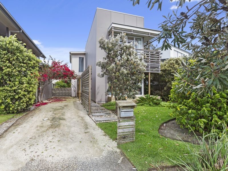 6 Collins Lane, Casuarina NSW 2487