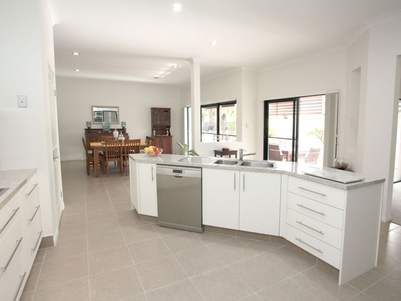 61 Sassafras Street, Pottsville NSW 2489