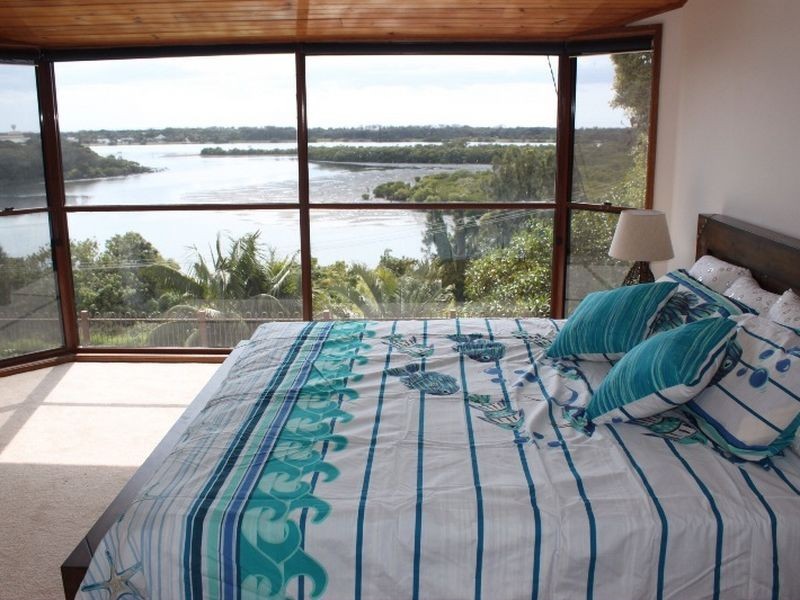3 Fairyway Drive, Banora Point NSW 2486