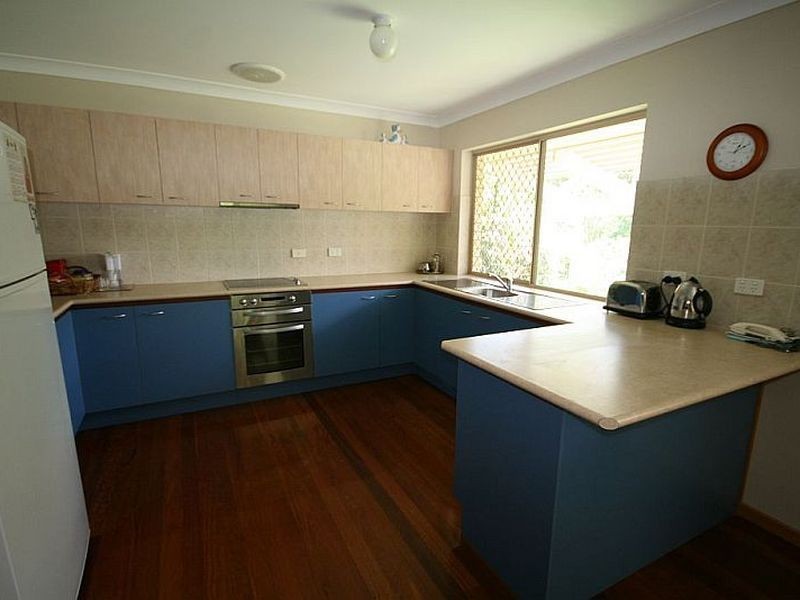 17 Creek St, Hastings Point NSW 2489