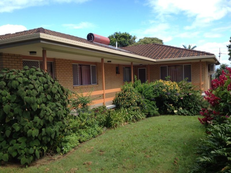 111 Pioneer Parade, Banora Point NSW 2486