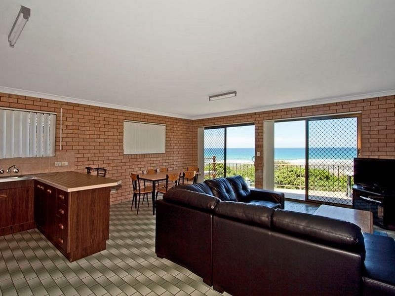 2/20 Coast Road, Hastings Point NSW 2489