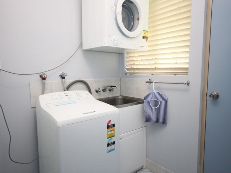 17 Creek St, Hastings Point NSW 2489