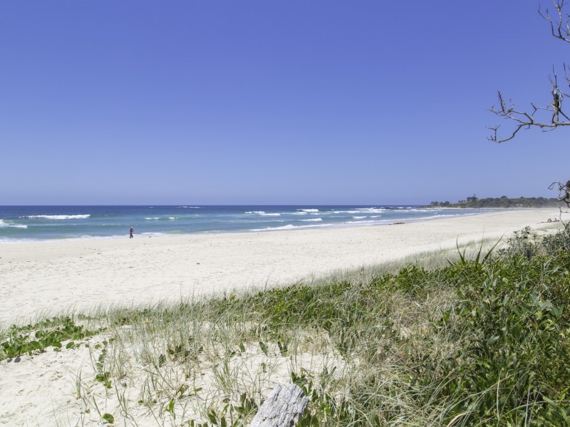 2/16 Coast Road, Hastings Point NSW 2489