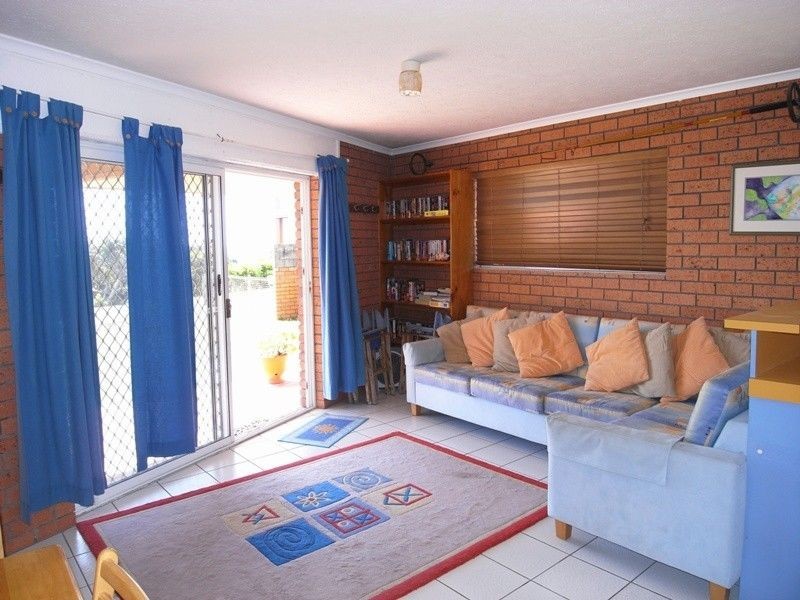 2/16 Coast Road, Hastings Point NSW 2489