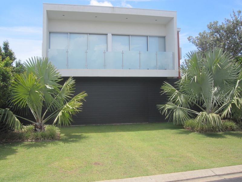 13 She-Oak Lane, Casuarina NSW 2487