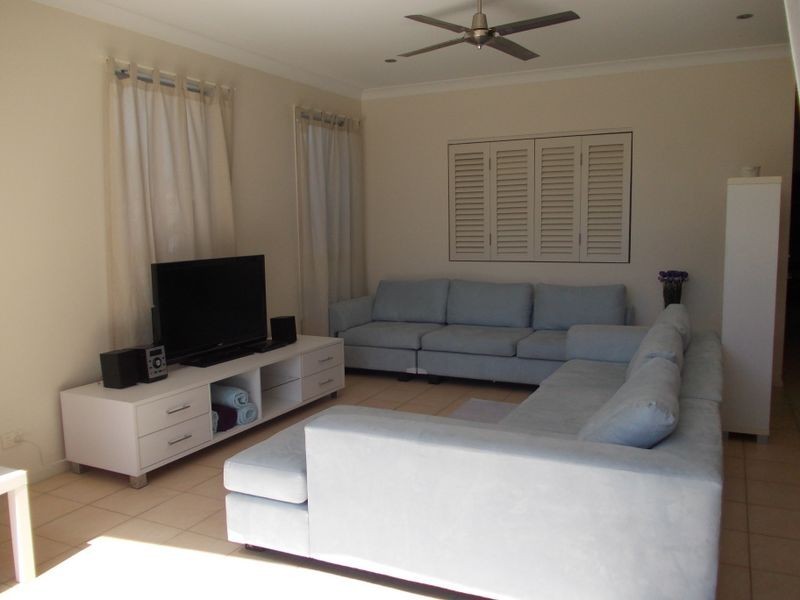 2/11 Coogera Lane, Casuarina NSW 2487