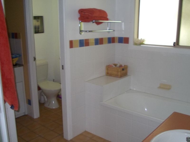 1/2 Creek Street, Hastings Point NSW 2489