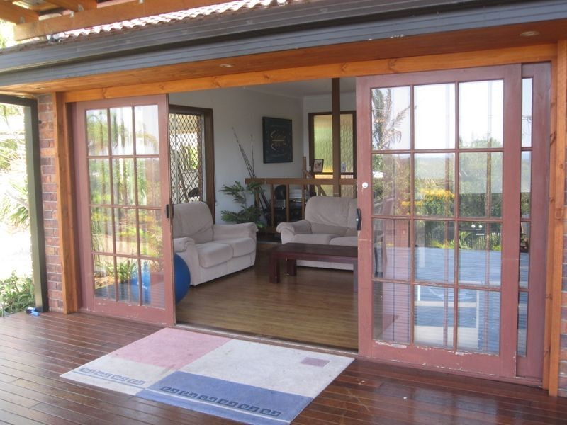 27 Martinelli Avenue, Banora Point NSW 2486