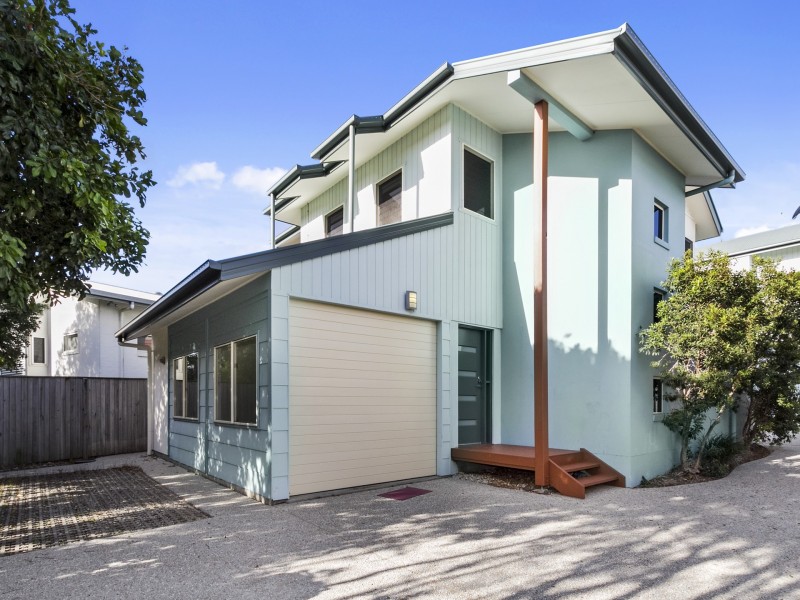 2/588 Casuarina Way, Casuarina NSW 2487