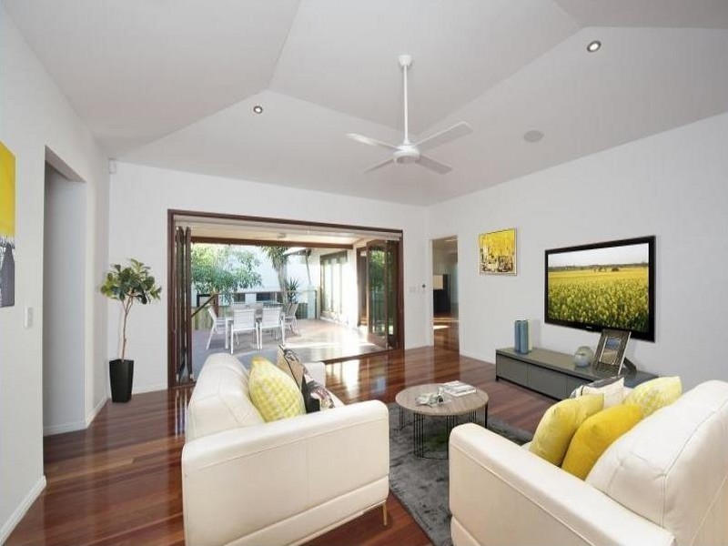 18 Beech Lane, Casuarina NSW 2487