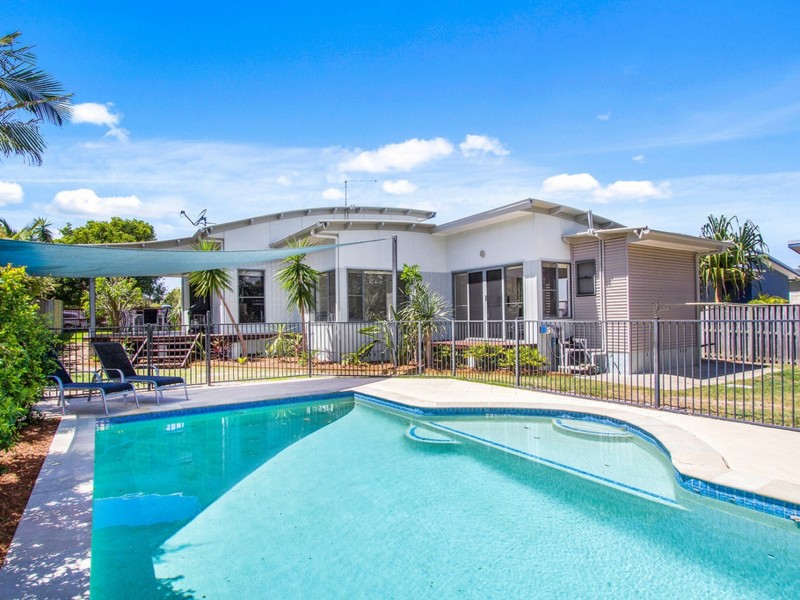 566 Casuarina Way, Casuarina NSW 2487