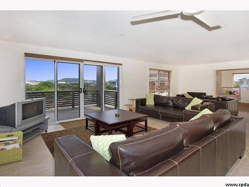 2/575 Casuarina Way, Casuarina NSW 2487