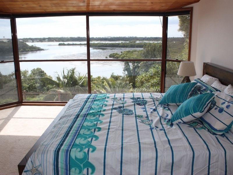 3 Fairway Drive, Banora Point NSW 2486
