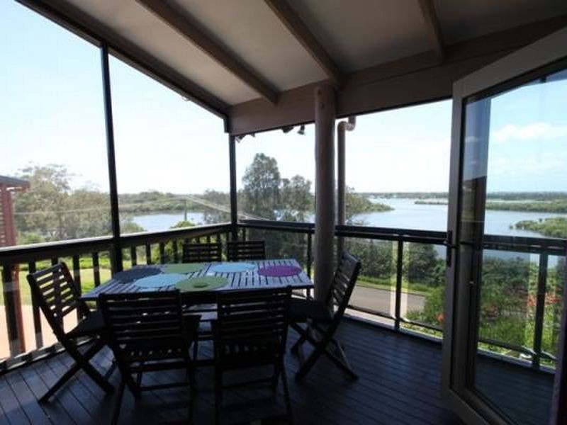 3 Fairway Drive, Banora Point NSW 2486