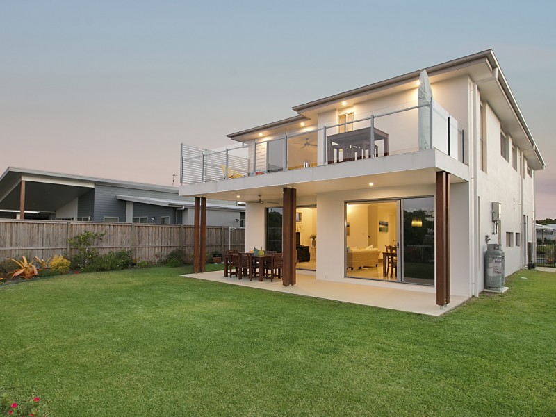 33 Bronte Place, Kingscliff NSW 2487