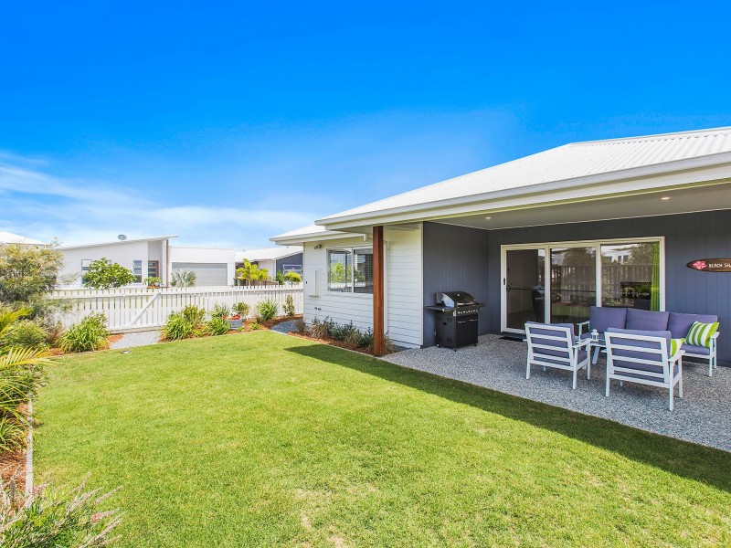 2 Central Park Lane, Casuarina NSW 2487