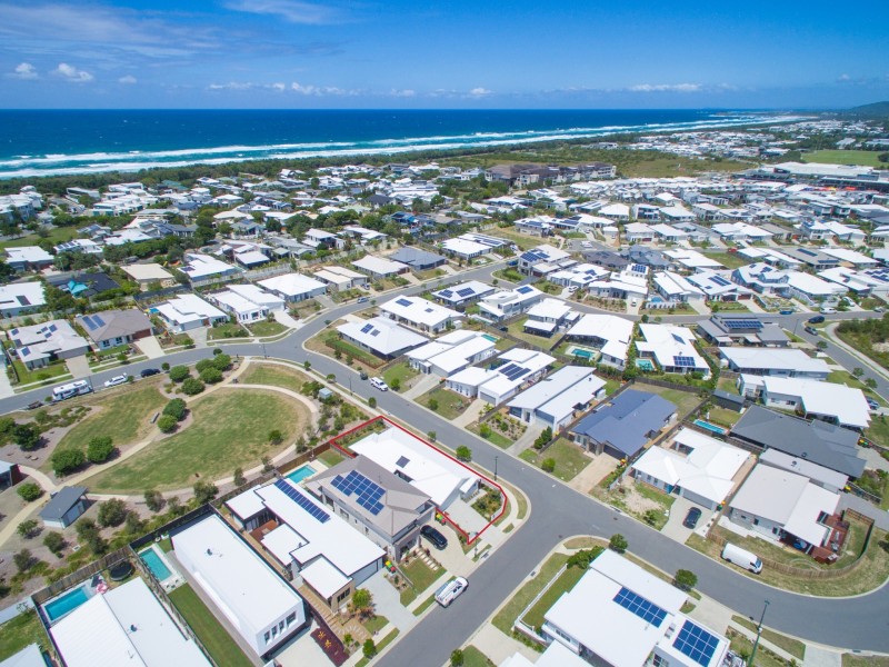 2 Central Park Lane, Casuarina NSW 2487