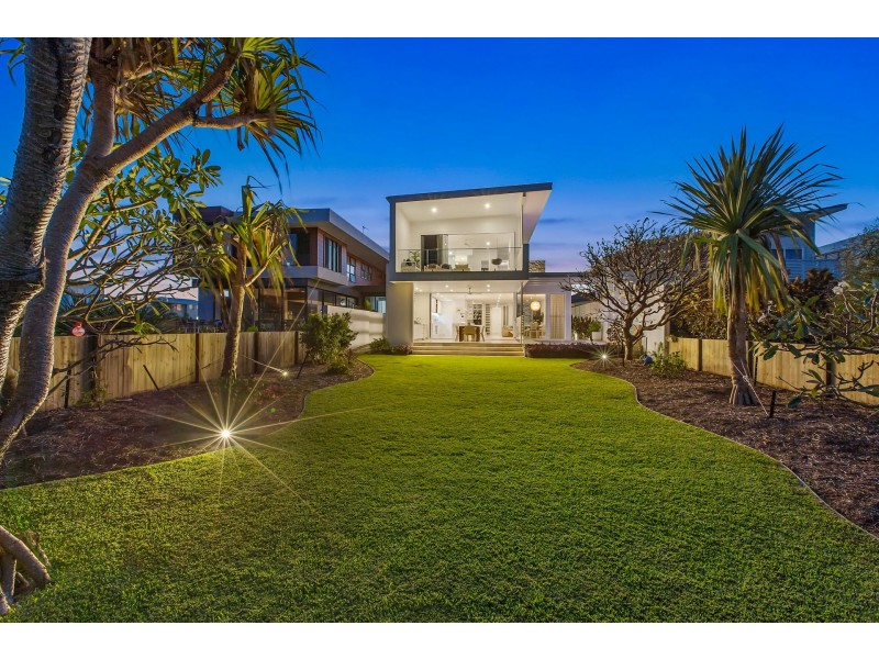 9 Daybreak Boulevard, Casuarina NSW 2487