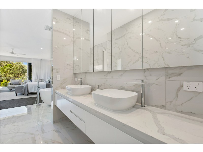 9 Daybreak Boulevard, Casuarina NSW 2487