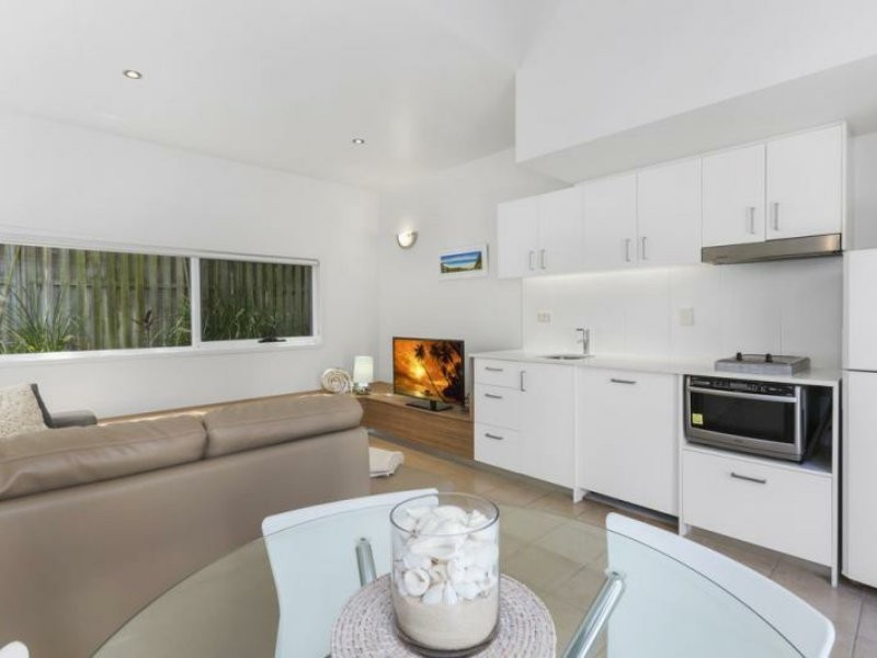 Unit 2/603-615 Casuarina Way, Casuarina NSW 2487