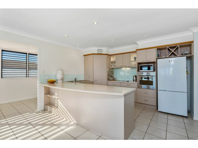 11 Healy Lane, Fingal Head NSW 2487