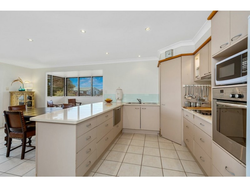 11 Healy Lane, Fingal Head NSW 2487