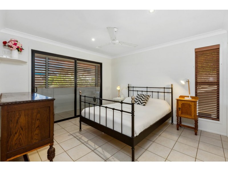 11 Healy Lane, Fingal Head NSW 2487