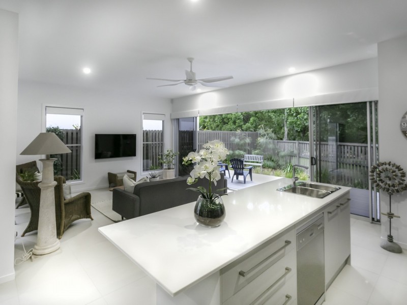 33 Collins Lane, Casuarina NSW 2487