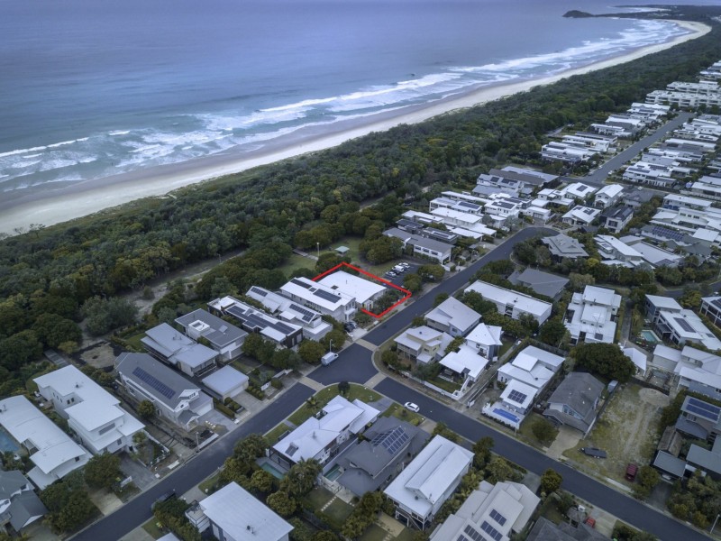 33 Collins Lane, Casuarina NSW 2487