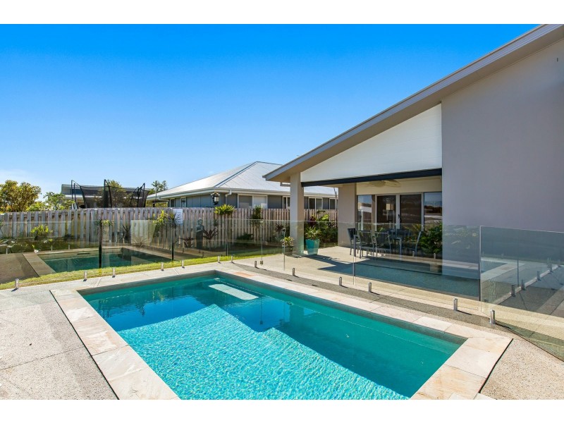 388 Casuarina Way, Casuarina NSW 2487